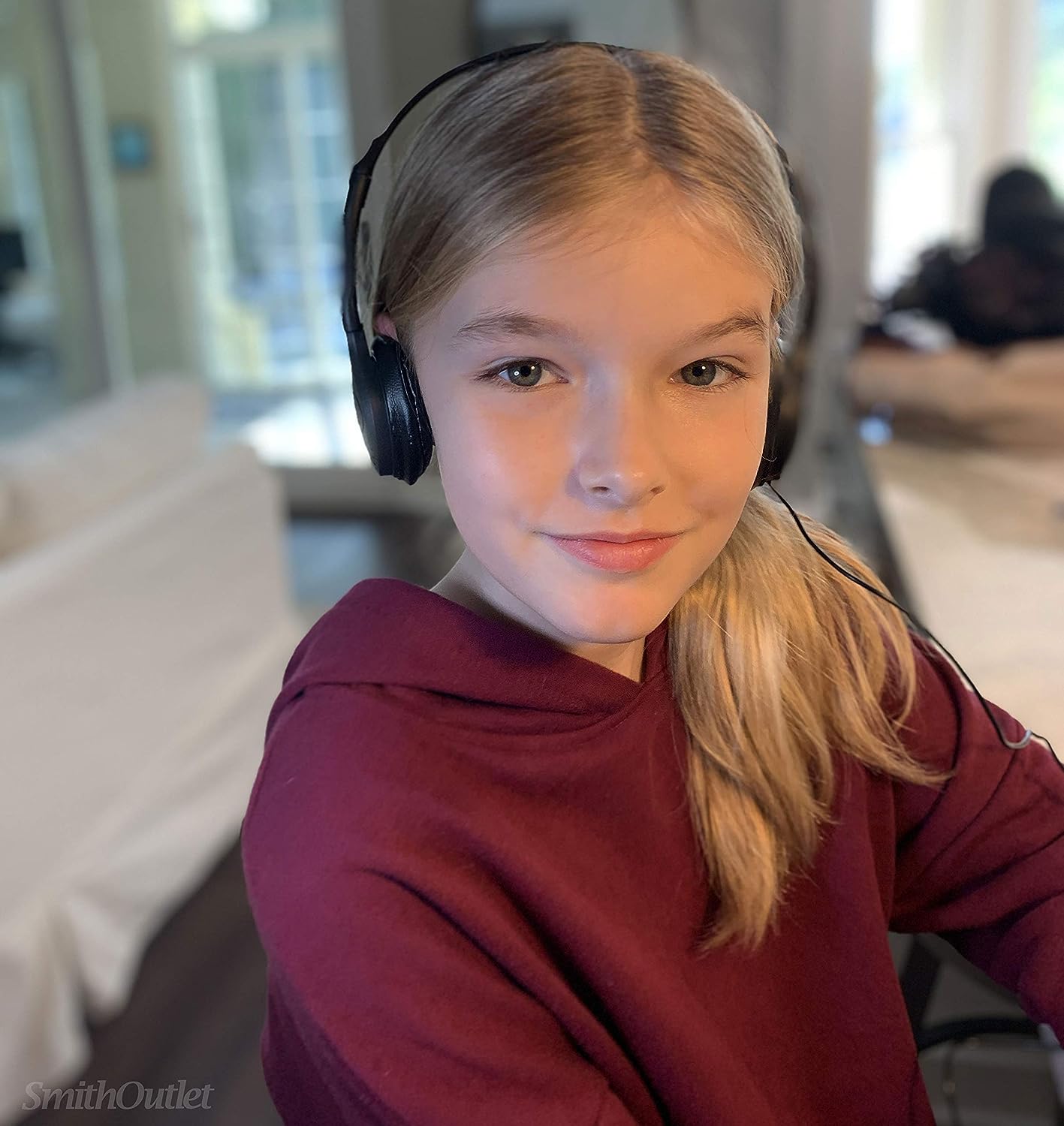 Students Wearing SmithOutlet Over-the-Head Headphones in Classroom