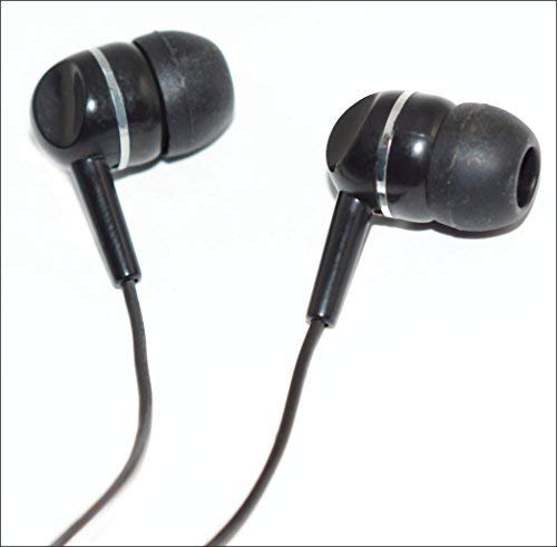 Detailed View of Silicone Tip on SmithOutlet Earbuds for Enhanced Comfort
